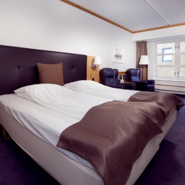 Home Hotel With, Tromso