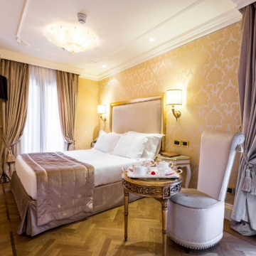 Hotel AI Reali - Classic Bedroom