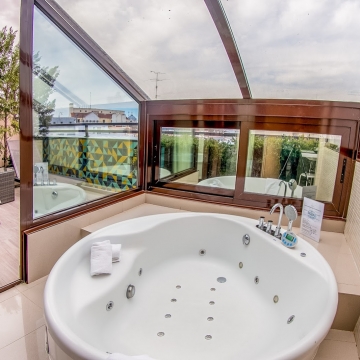 Room with Jacuzzi Terrace, Hotel Opera